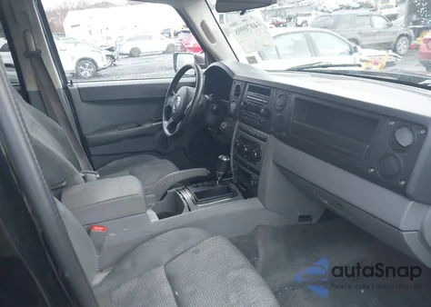 2007 Jeep Commander Sport из США, поврежденный, VIN 1J8HG48K17C686028